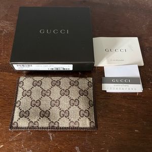 Gucci coin purse